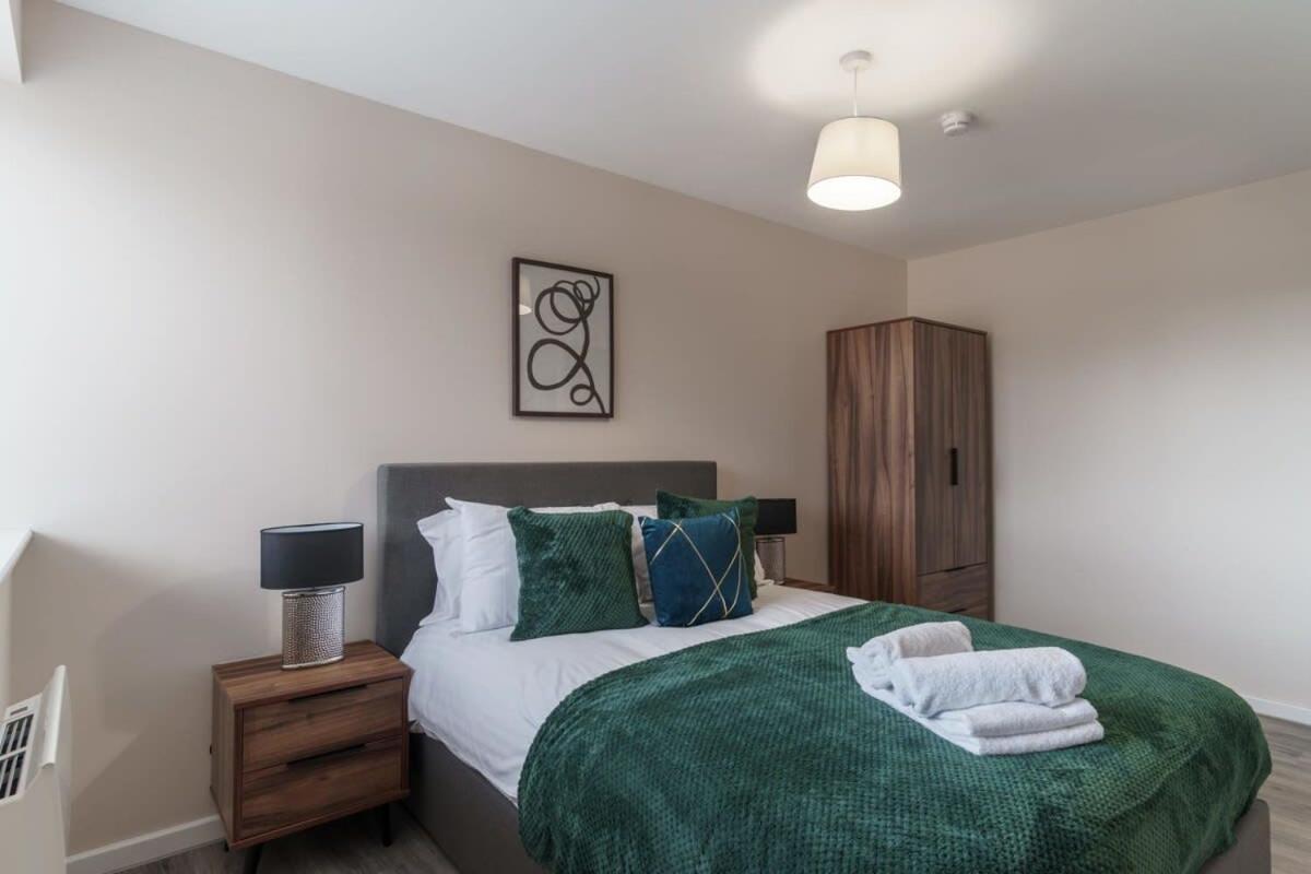 Bright 2 Bed Apartment Manchester - Sleeps 4 Exterior foto